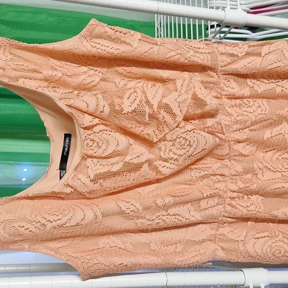 Maurices PEACH DRESS SIZE SMALL - Picture 2 of 5